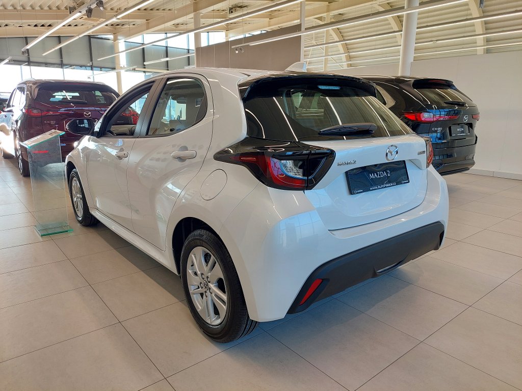 Mazda 2 Hybrid
