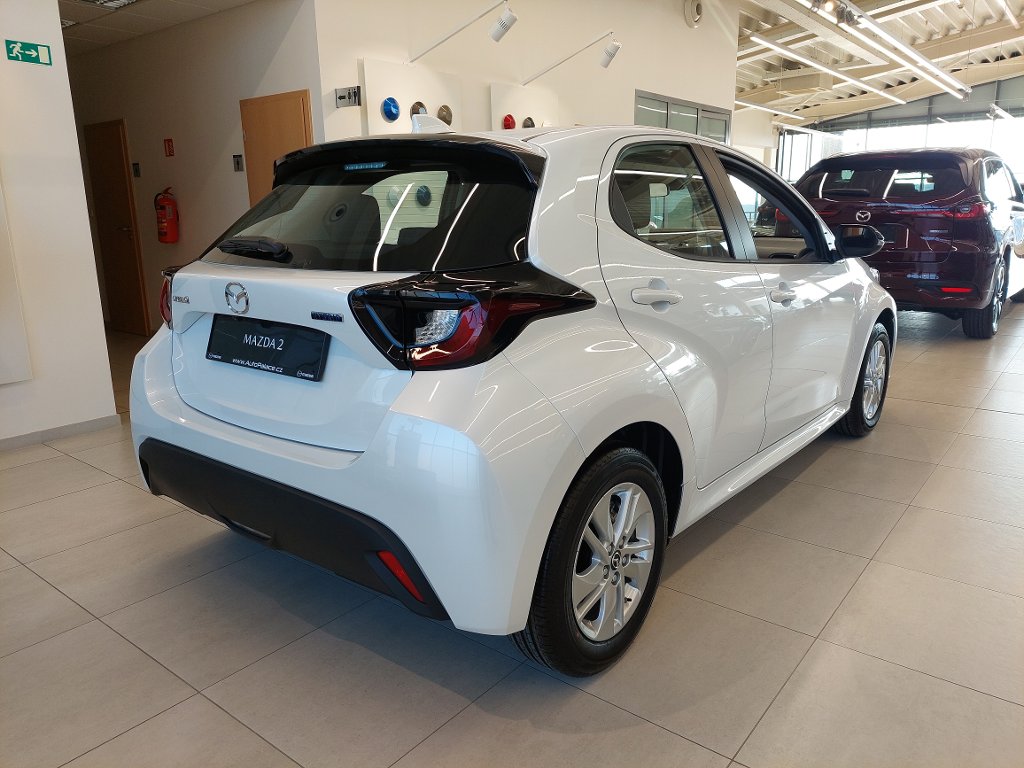 Mazda 2 Hybrid