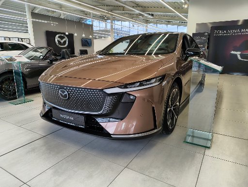 Mazda 6e