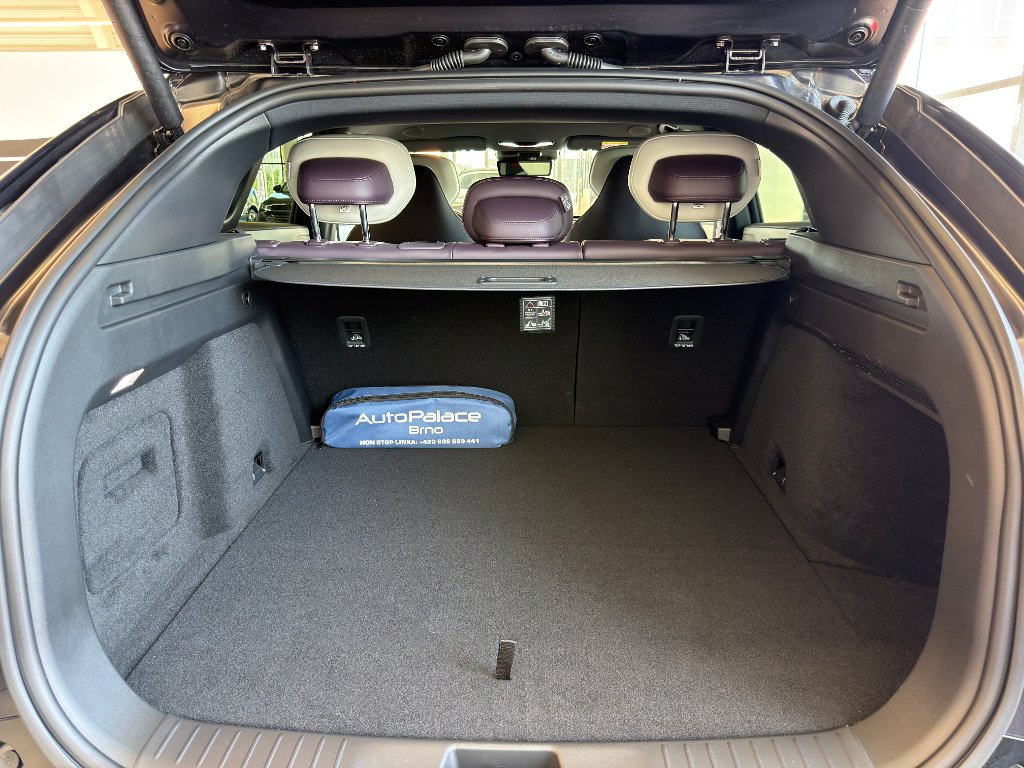Mazda CX-6e